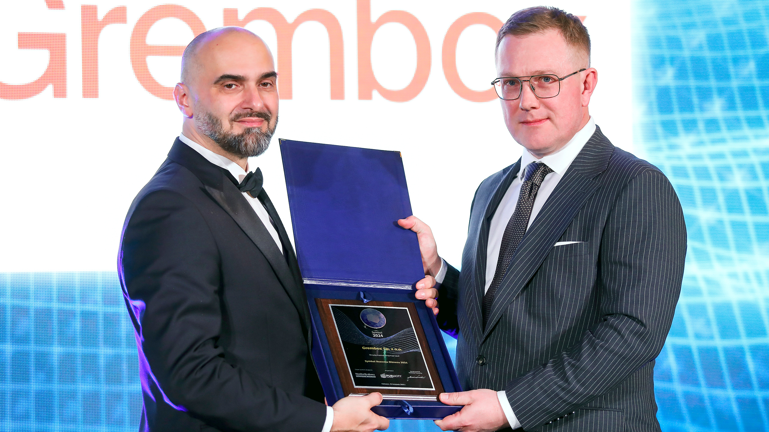 Grembox z tytułem "Symbol Rozwoju Biznesu 2024"